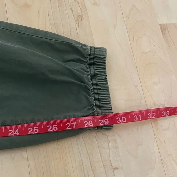 American Eagle Olive Green Utility Cargo Jogger Pants Size 4 Long - Picture 9 of 9